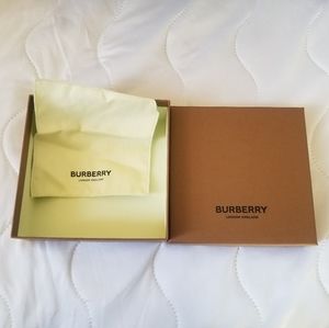 Burberry Wallet Box with Dustbag